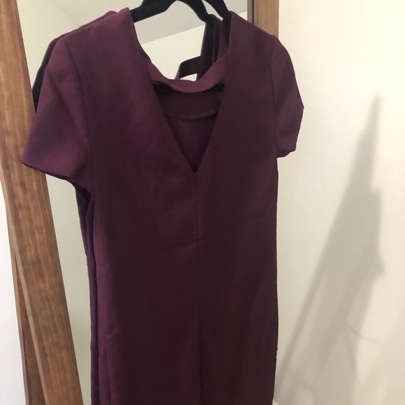 Dynamite Purple Shift Dress with back cut out XS - Picture 3 of 3